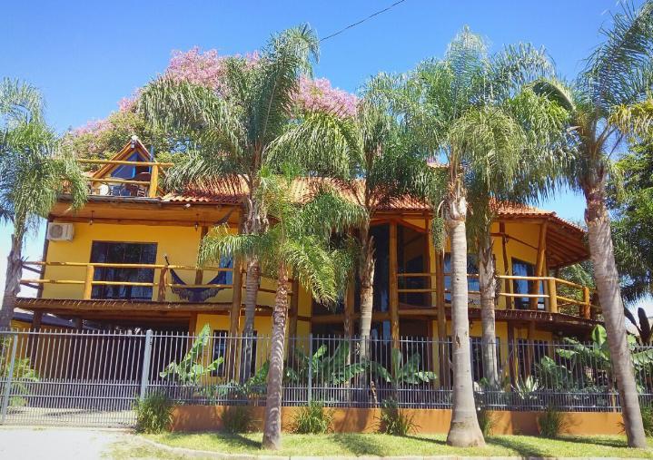 Pousada Familiar Casa Amarela São Gabriel المظهر الخارجي الصورة